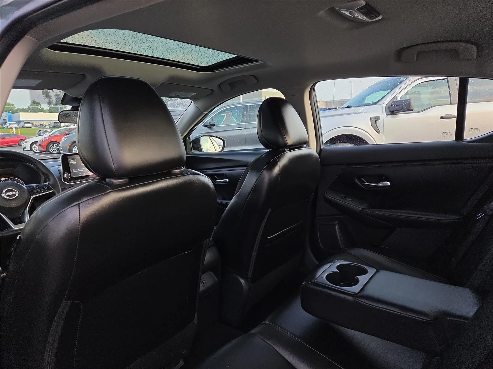 Used 2024 Atlantic Gray Metallic/Super Black Nissan SR image 25