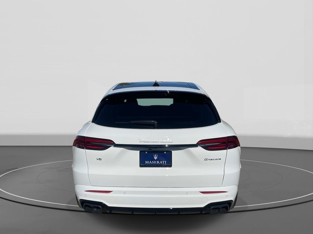 New 2026 Bianco Maserati Modena image 5