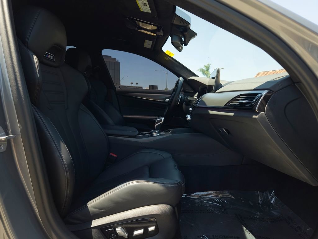 Used 2023 Skyscraper Grey Metallic BMW Base image 22