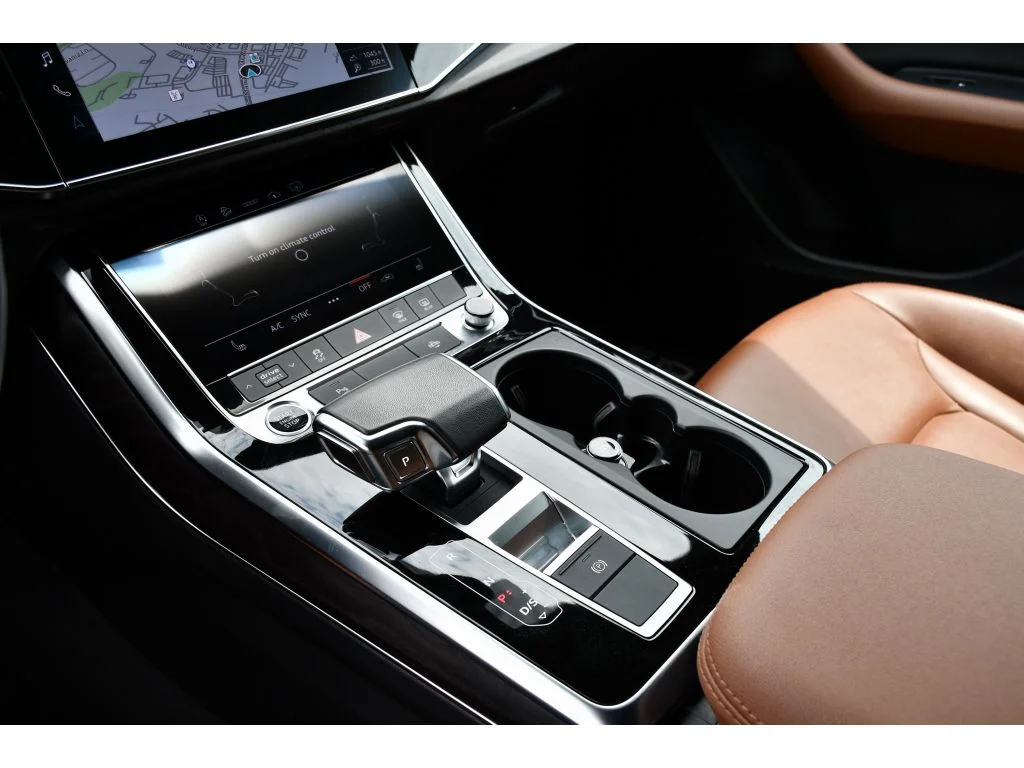 Used 2023 Carrara White Audi Premium image 35