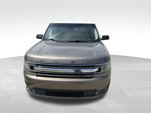 Used 2014 Gray Ford SEL image 8