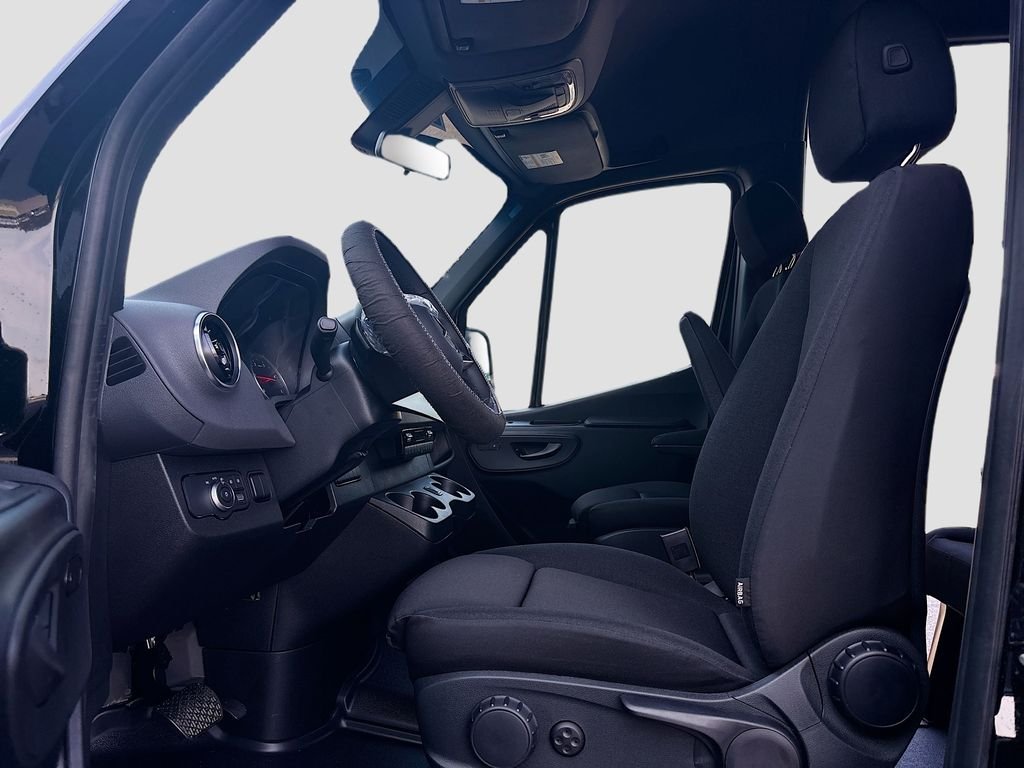 New 2026  Mercedes-Benz Passenger 170 WB image 51