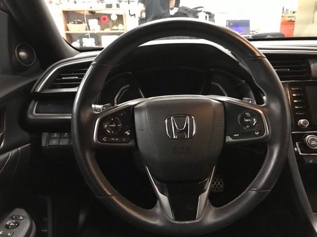 Used 2020 Gray Honda Sport Touring image 17