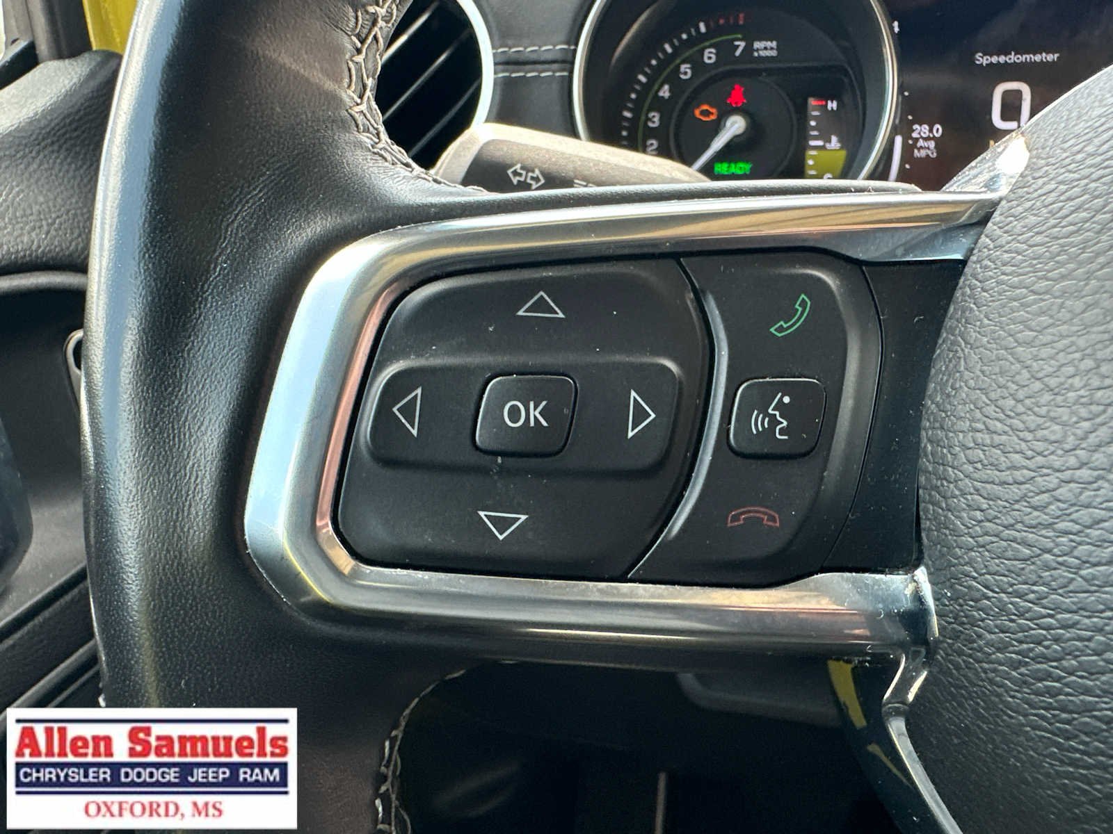 Used 2022 High Velocity Clearcoat Jeep Unlimited Sahara image 19