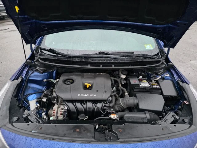 Used 2018 Deep Sea Blue Kia LX image 13