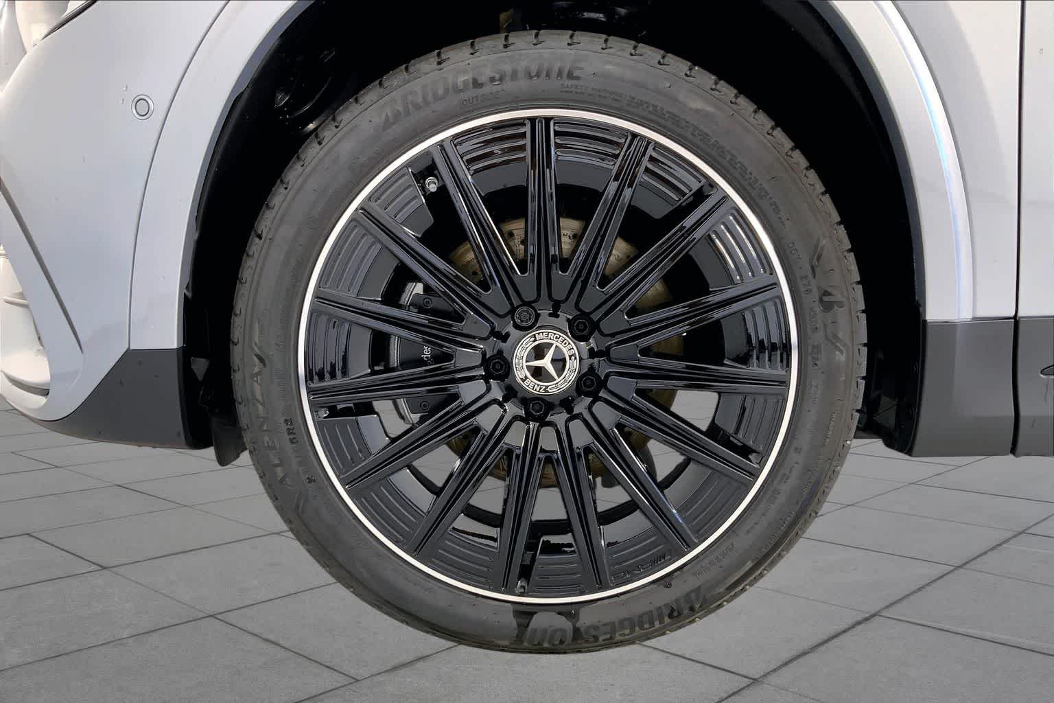 Certified Used 2025 Cirrus Silver Metallic Mercedes-Benz GLA 250 image 11