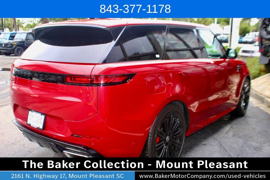 Used 2024 Red Land Rover Dynamic SE image 7