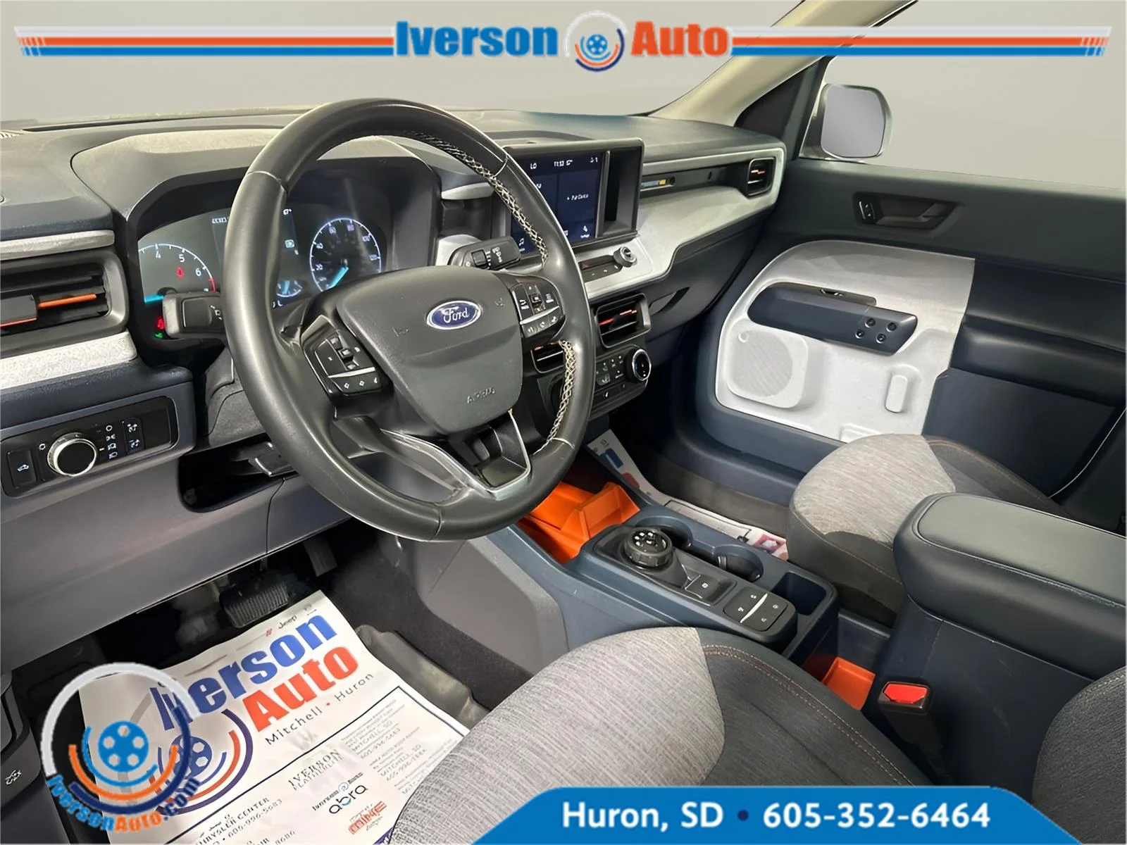 Used 2023 Oxford White Ford XLT image 17