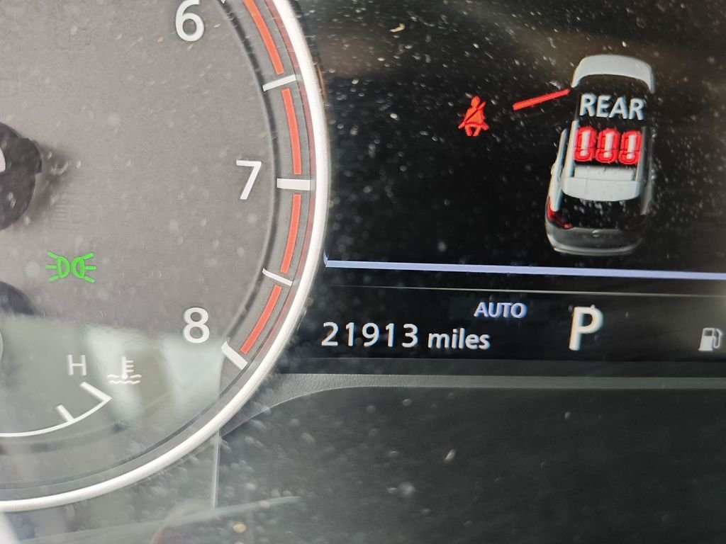 Used 2025 Gray Nissan SV image 19
