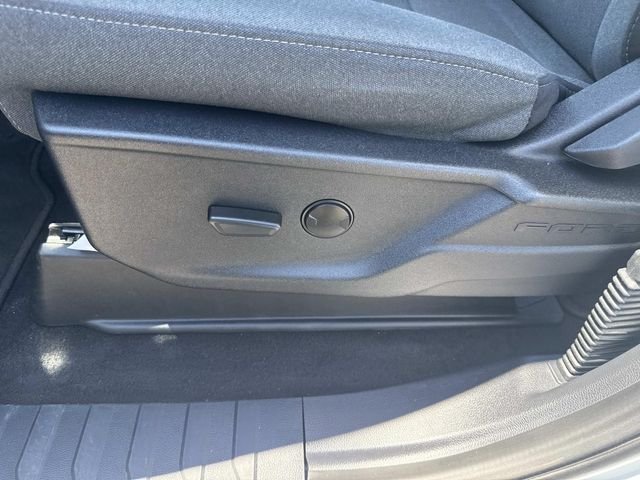 Certified Used 2024 Oxford White Ford XLT image 18
