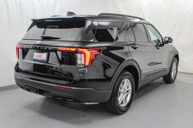 New 2027 Agate Black Metallic Ford Active image 9