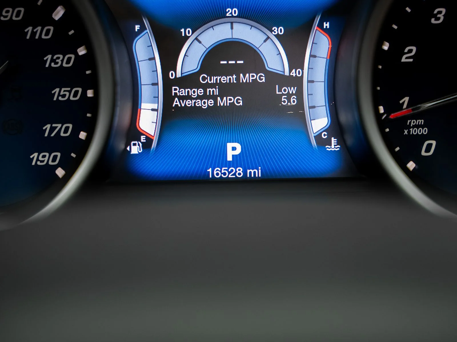 Used 2017 Gray Maserati Base image 50