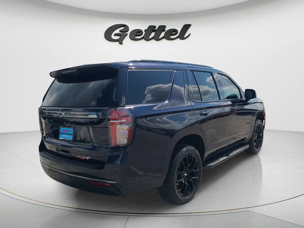 Used 2022 MIDNIGHT BLUE METALLIC Chevrolet RST image 4