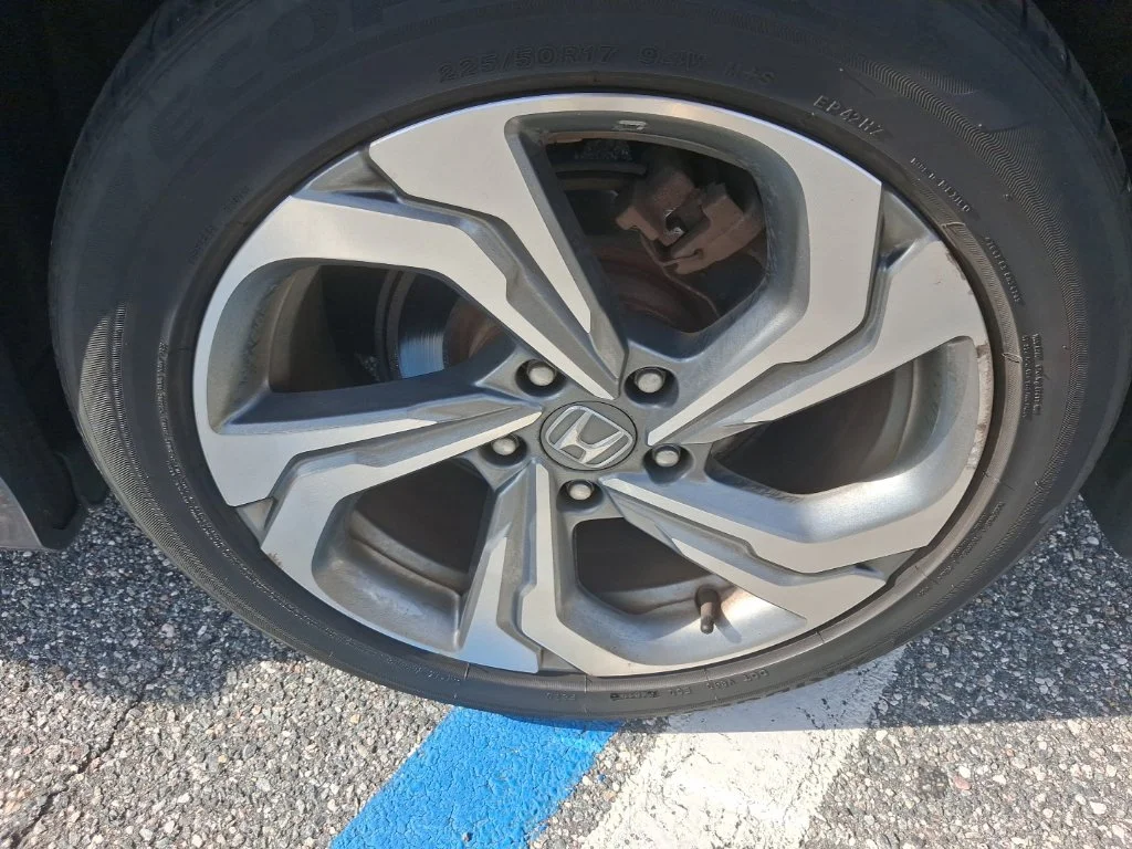 Used 2018 Gray Honda EX image 12