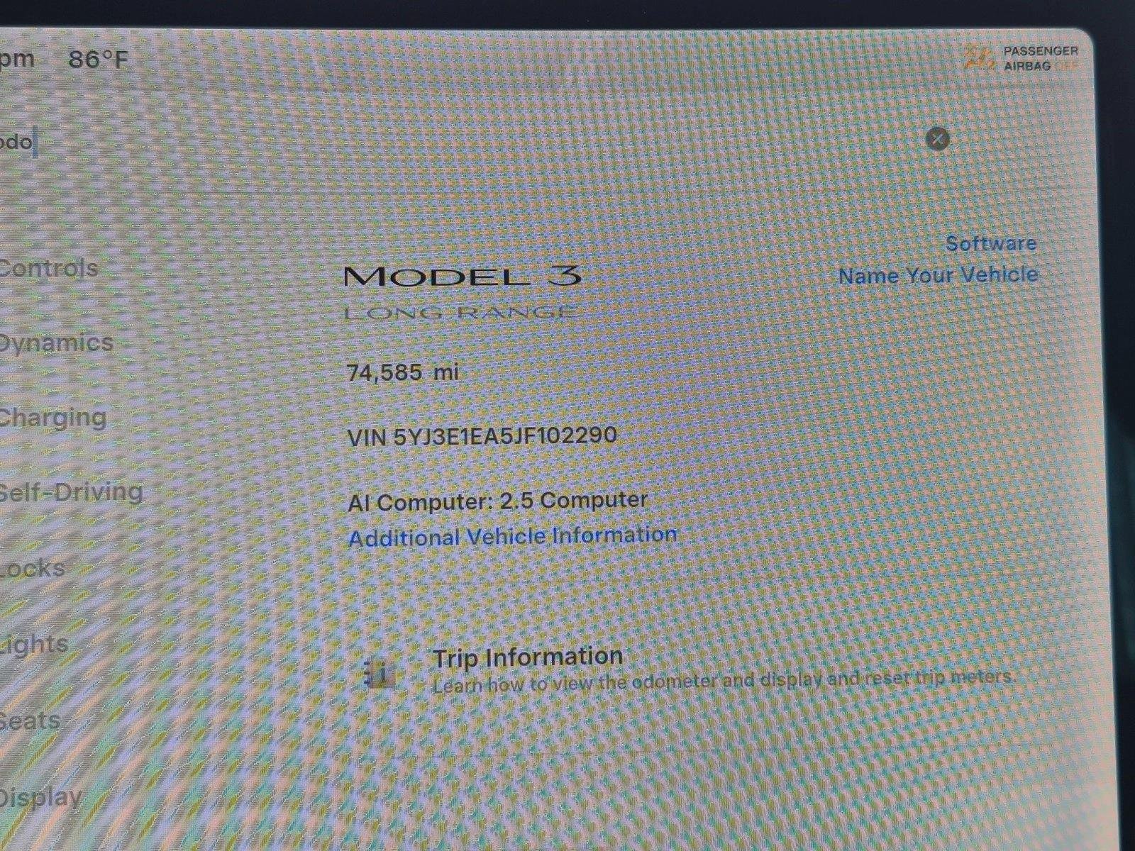Used 2018 Blue Tesla Long Range Battery image 11