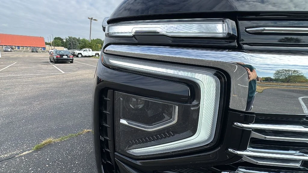 2026 Chevrolet Suburban Premier - Photo 20