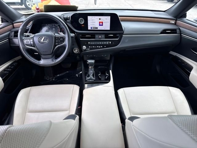 Used 2024 Black Lexus 350 image 16