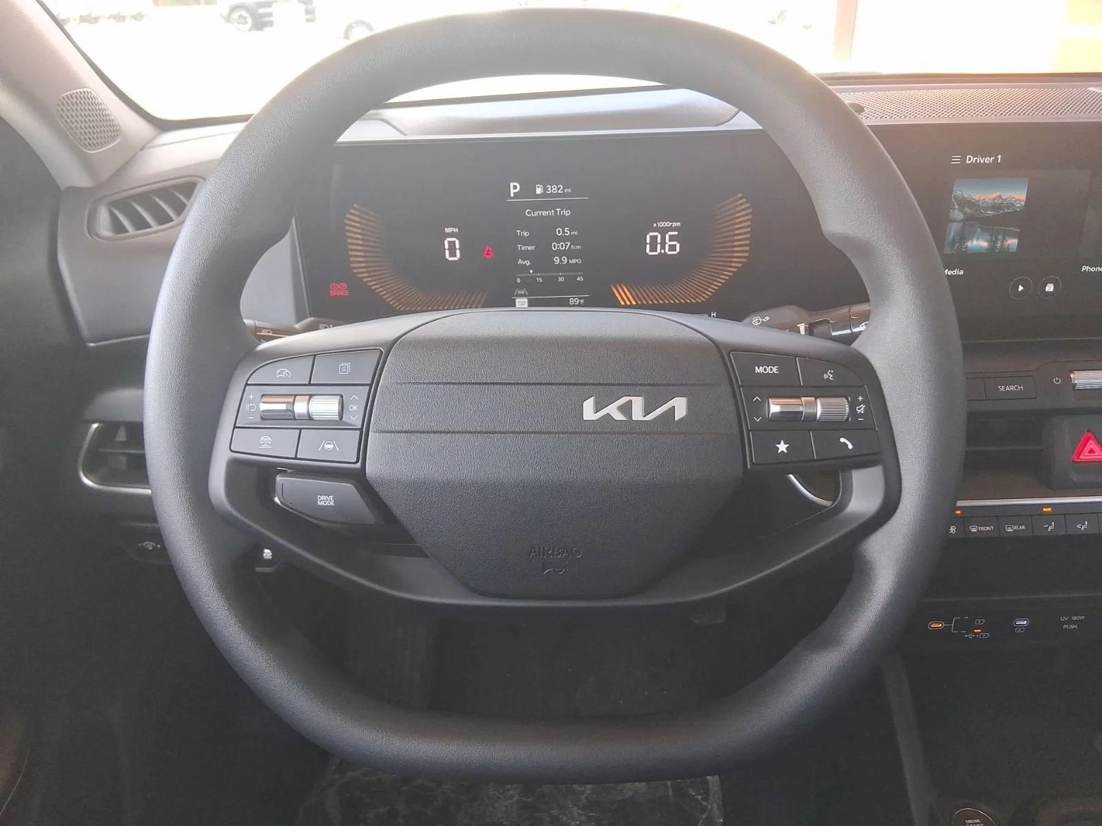 New 2026 White Kia LXS image 10