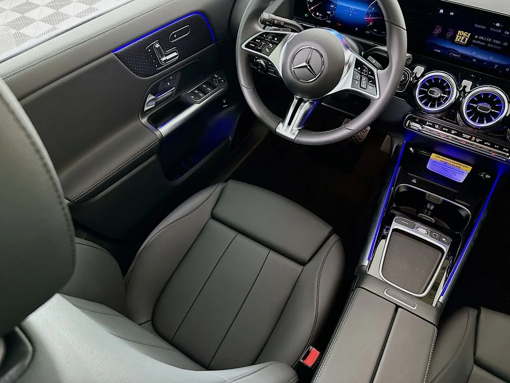 Used 2026 Gray Mercedes-Benz GLA 250 image 22