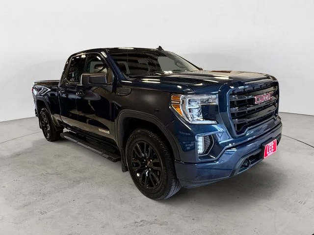 Used 2020 Blue GMC Elevation image 8