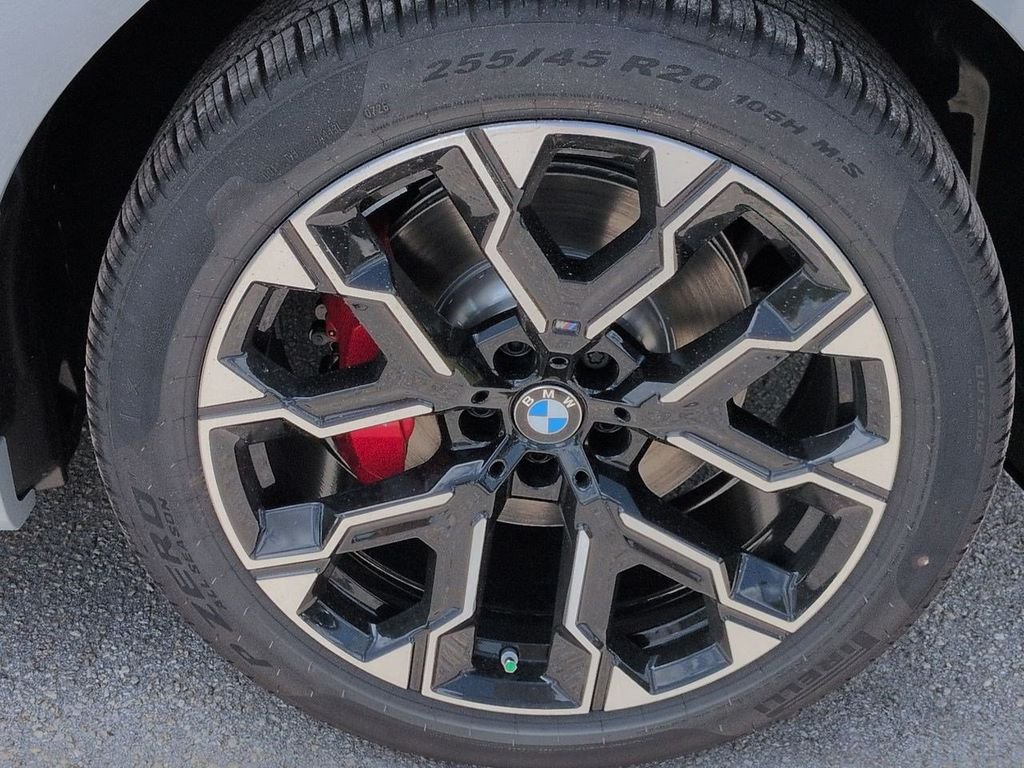 New 2026 Gray Metallic BMW 30 xDrive image 11