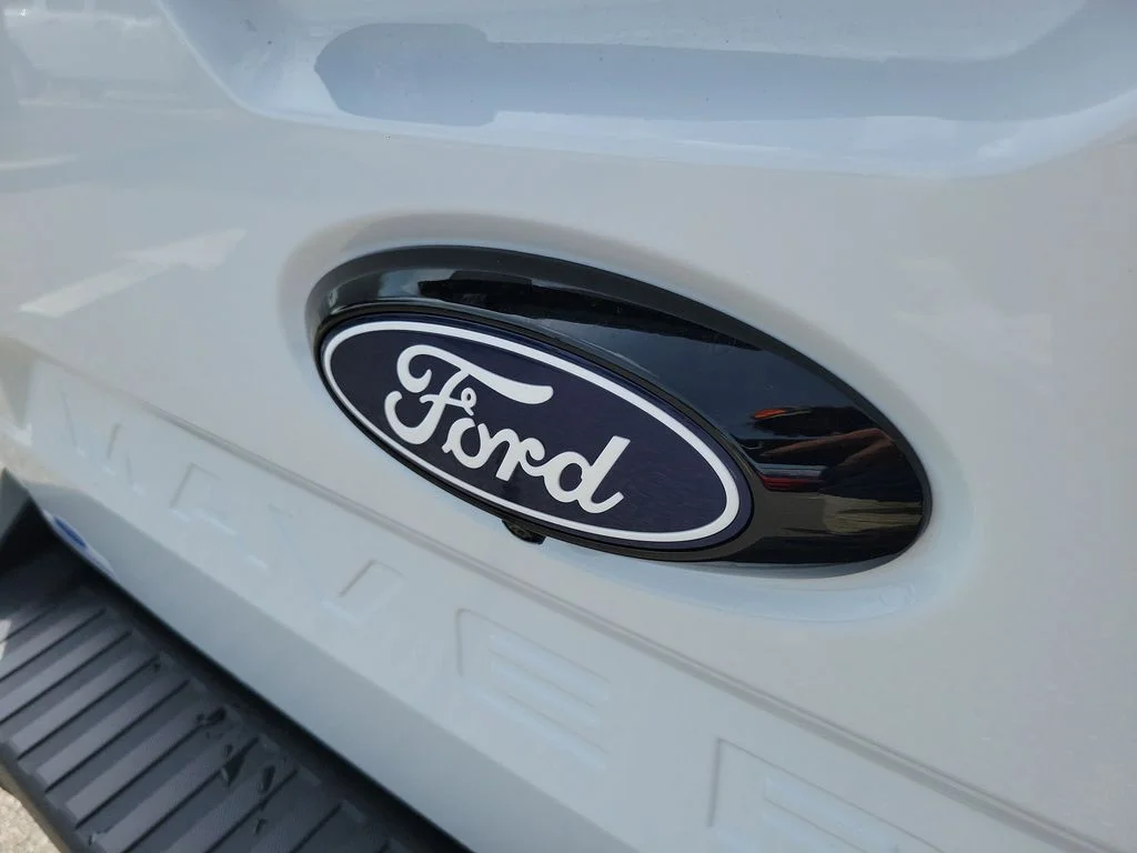 New 2026 Oxford White Ford Tremor® image 8