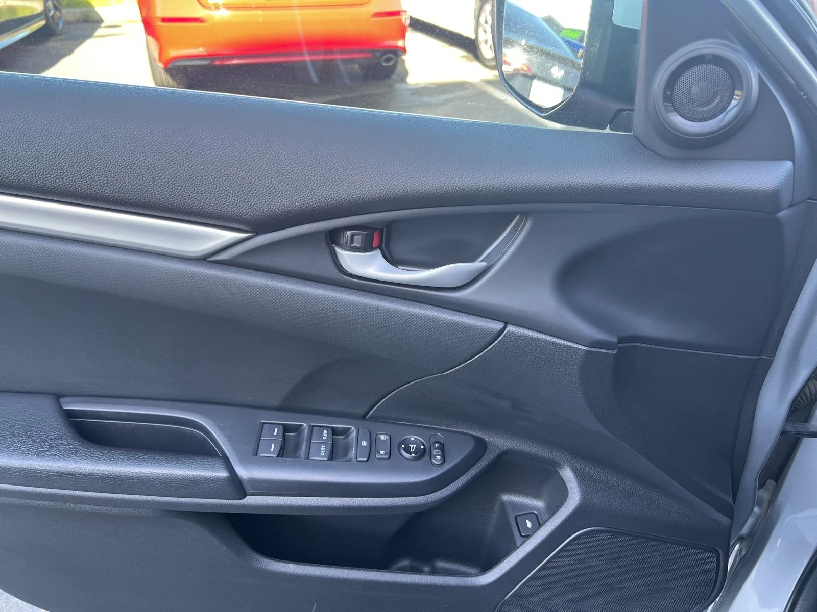Used 2020  Honda Sport image 17