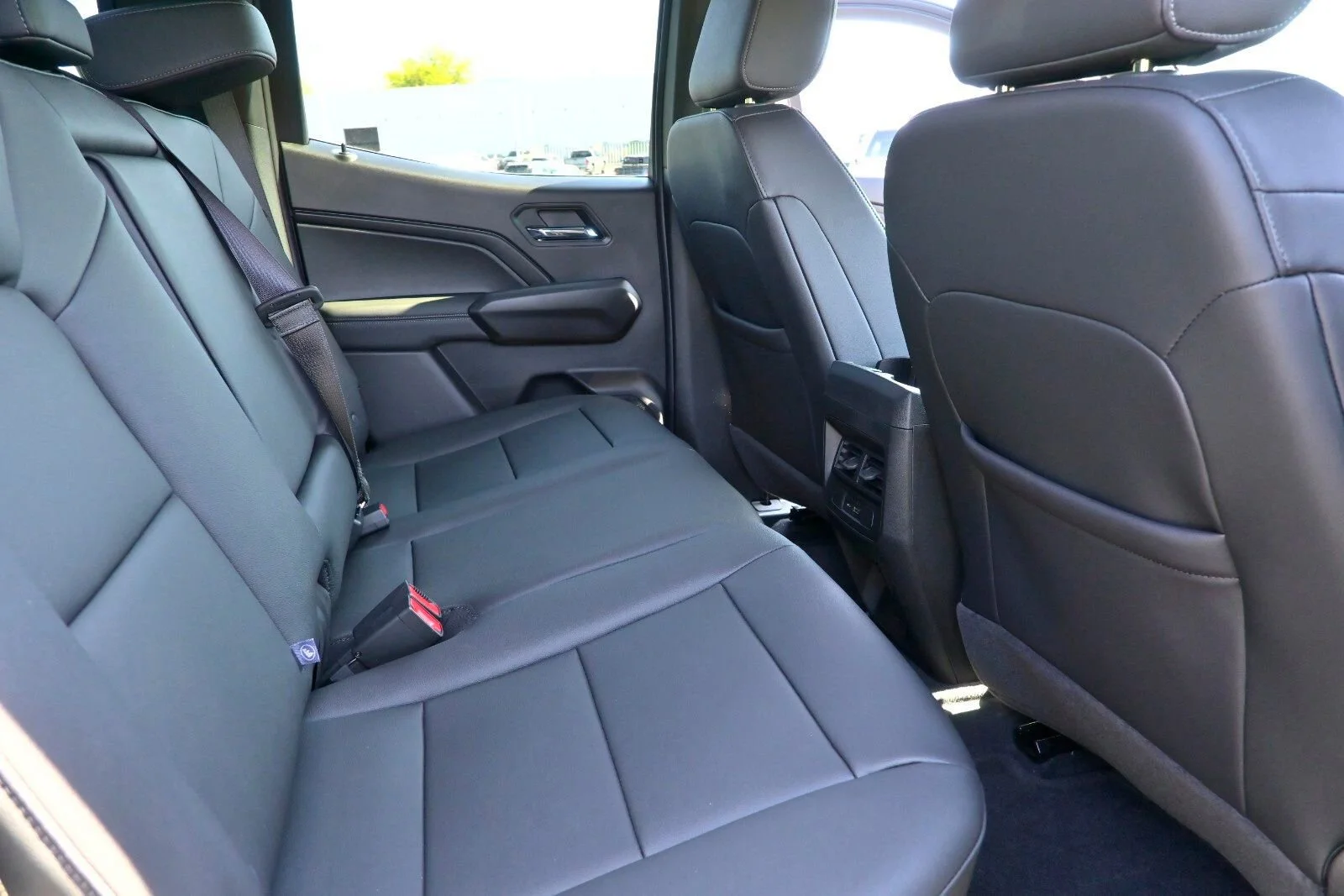 2026 Chevrolet Colorado LT - Photo 26