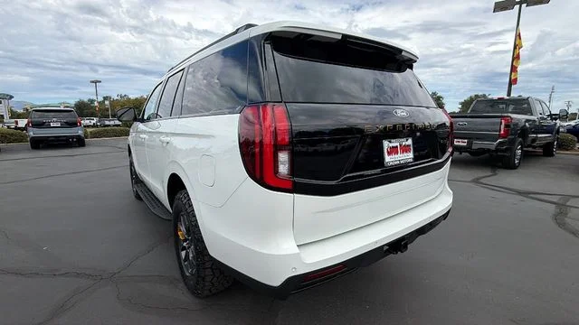 New 2027 Star White Metallic Tri-Coat Ford Tremor® image 6