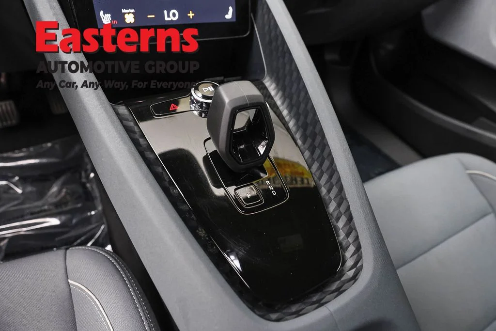 Used 2024 Gray Polestar Long Range Dual Motor image 13