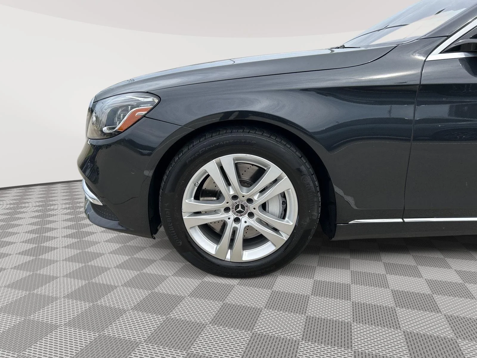 Certified Used 2020 Magnetite Black Metallic Mercedes-Benz S 450 image 9