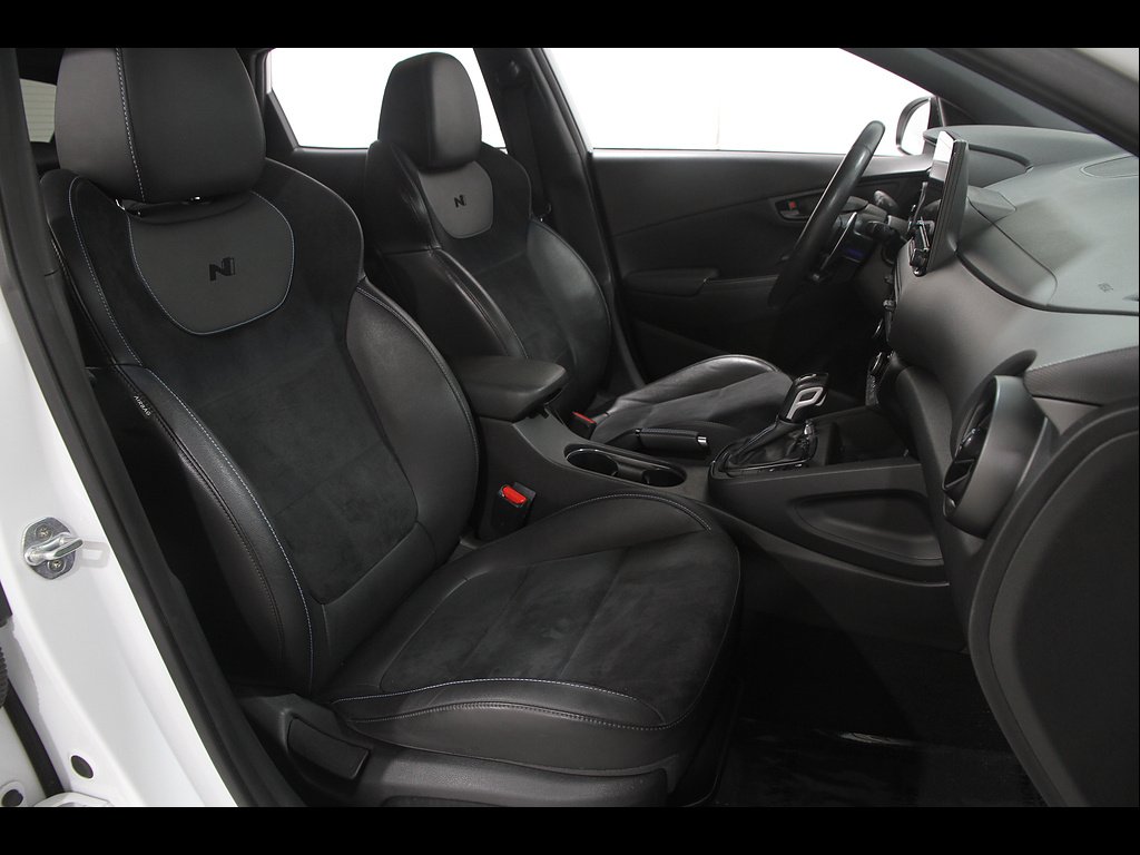 2022 Hyundai Kona N - Photo 19