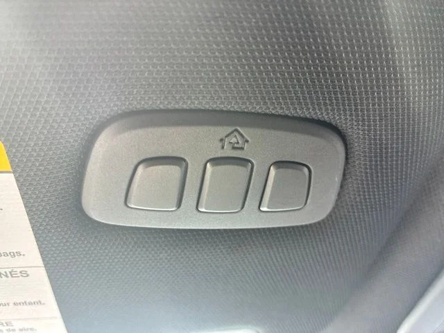 New 2027 White Ford 4DR AWD TREMOR image 39