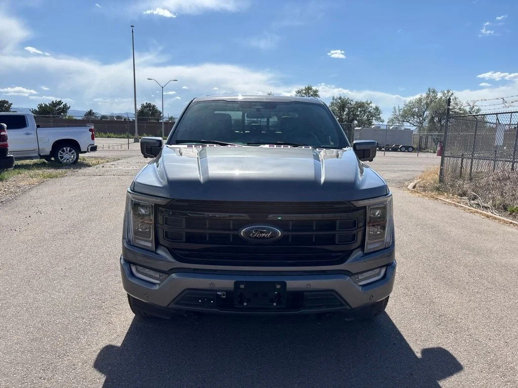 Used 2023 Gray Ford Lariat image 3