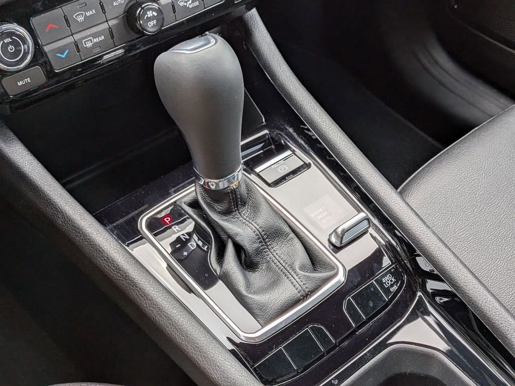 Used 2024 Black Jeep Limited image 16