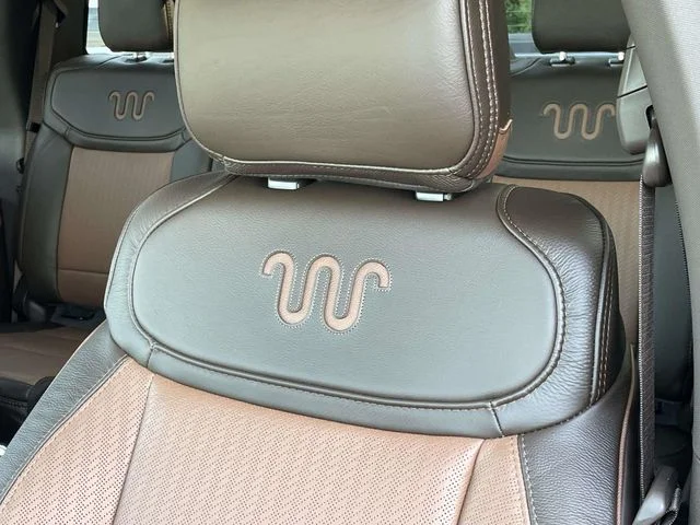 New 2026 Gray Ford King Ranch image 17
