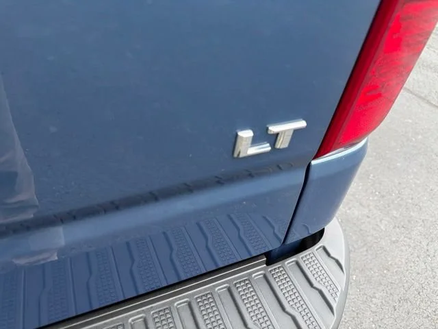 Used 2024 Lakeshore Blue Metallic Chevrolet LT (2FL) image 19