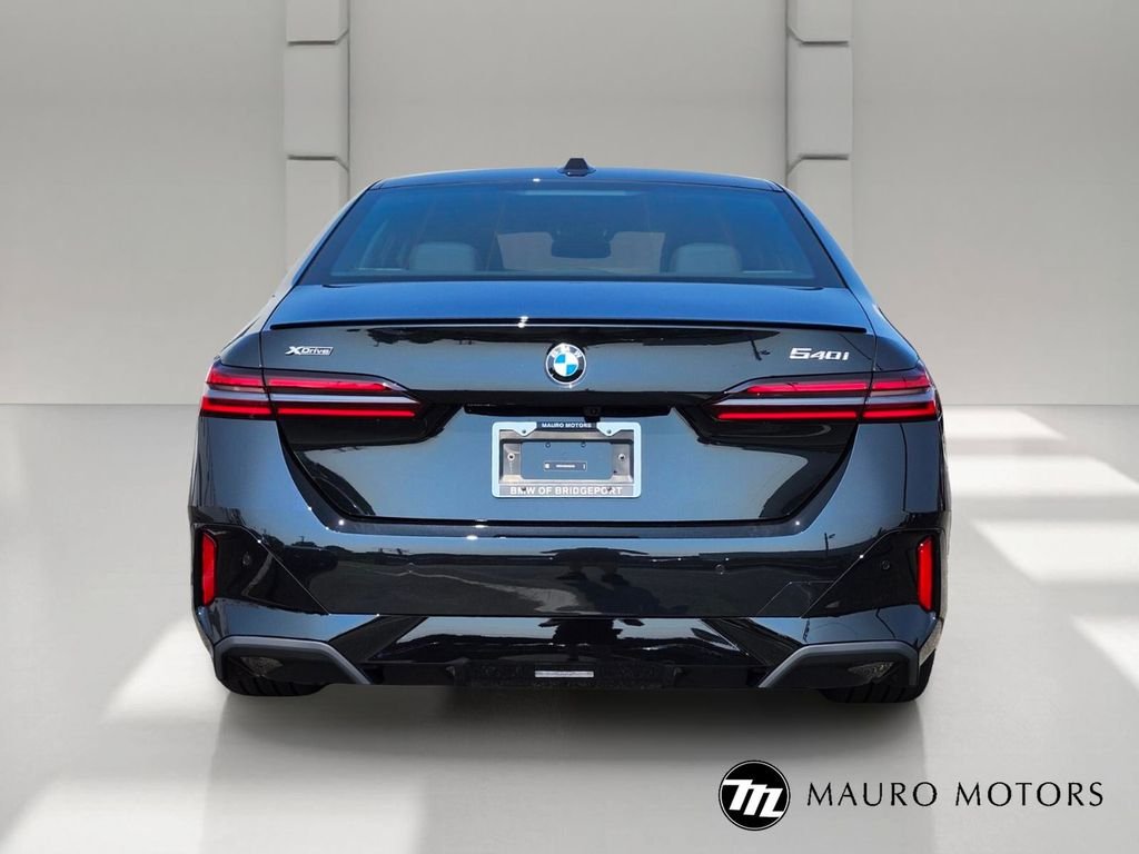 New 2027 Black BMW 540i xDrive image 4