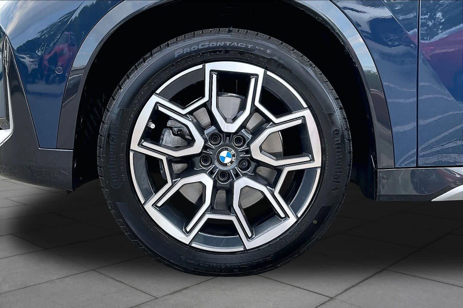 New 2026 Night Dusk Blue Metallic BMW xDrive28i image 11