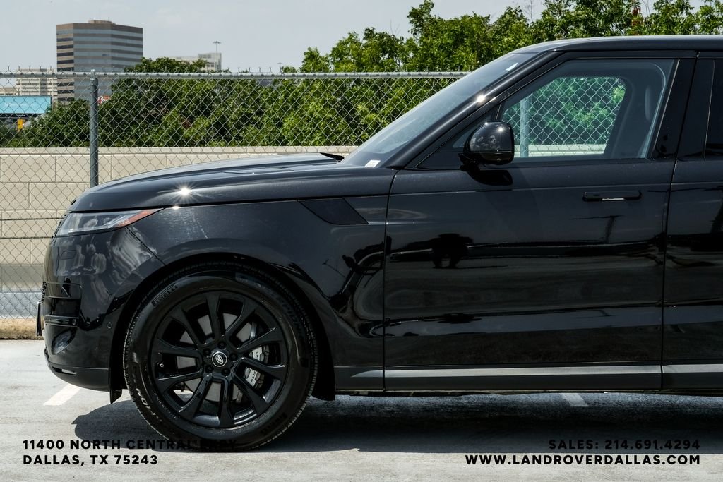 Certified Used 2025 Santorini Black Metallic Land Rover SE image 12