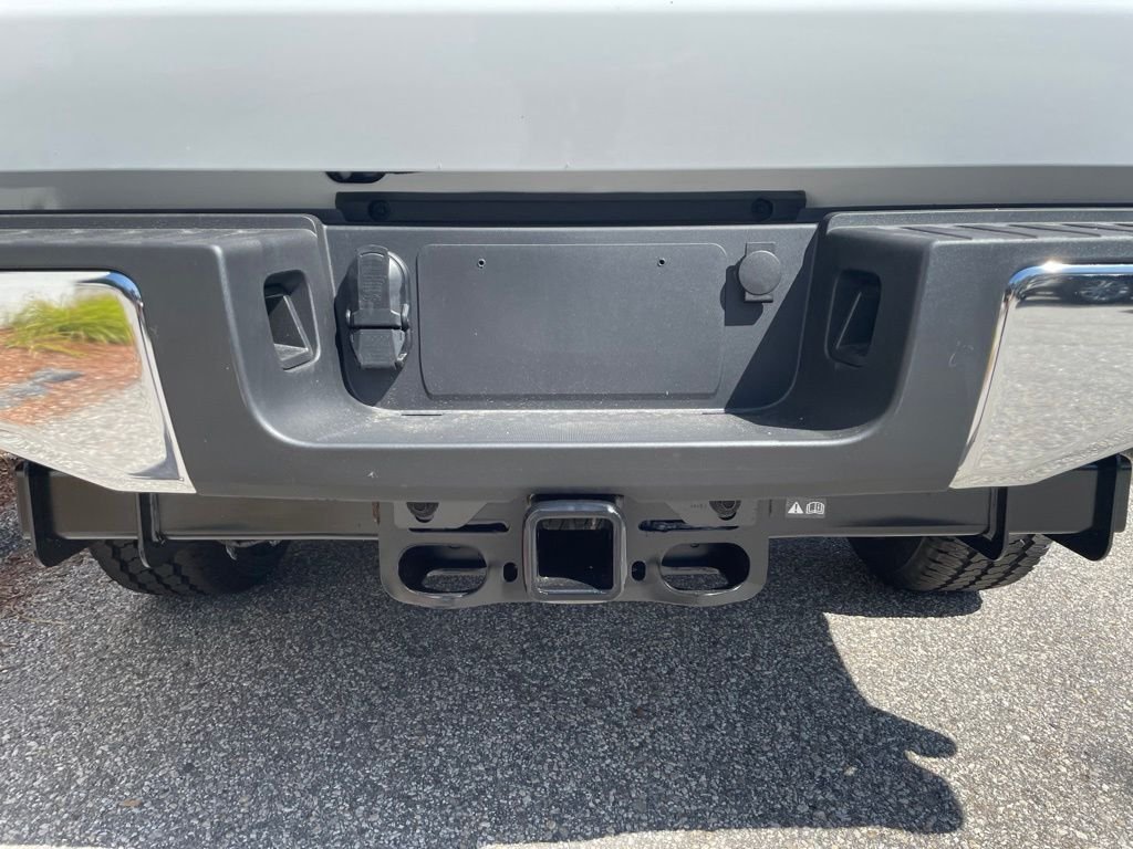 New 2026 Oxford White Ford F-350® XL image 8