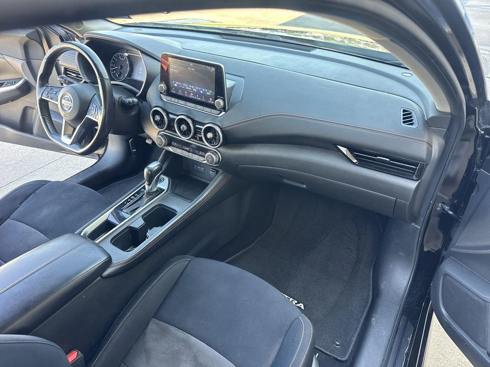 Used 2022 Super Black Nissan SR image 26