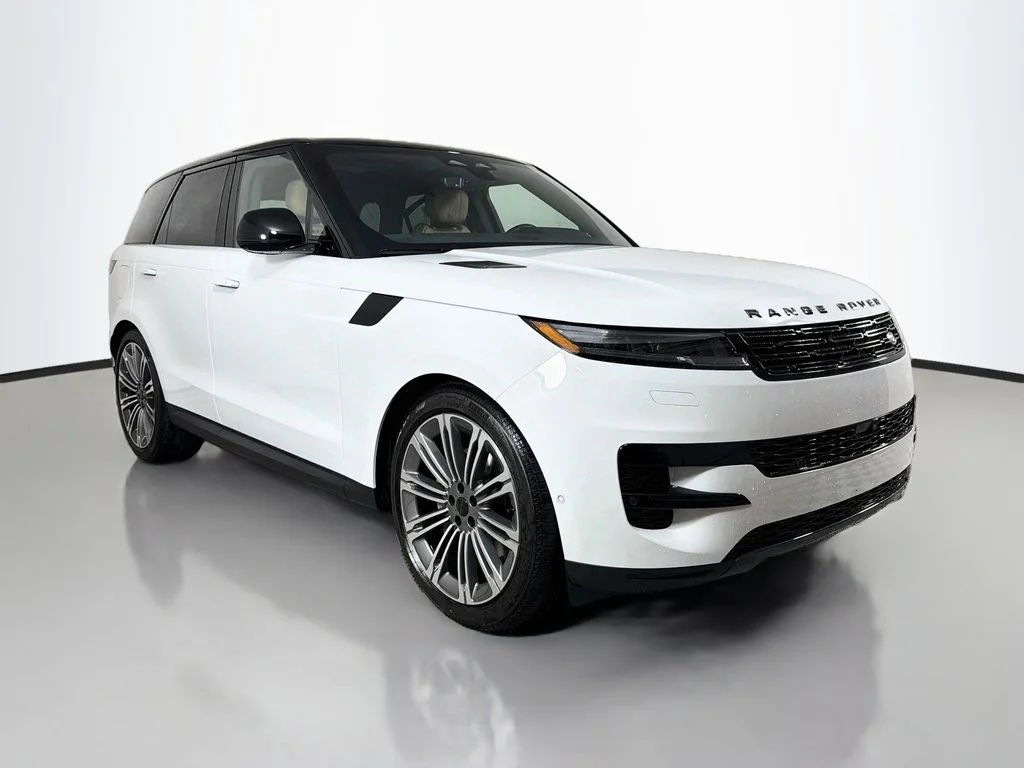 New 2027 Fuji White Land Rover SE image 3