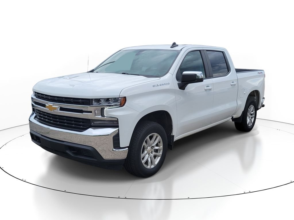 Used 2022 Summit White Chevrolet LT image 1