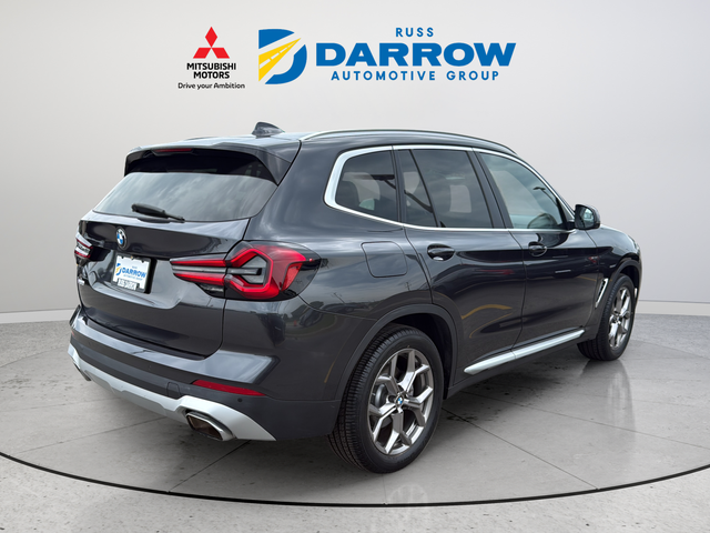 Used 2023 Gray BMW xDrive30i image 5
