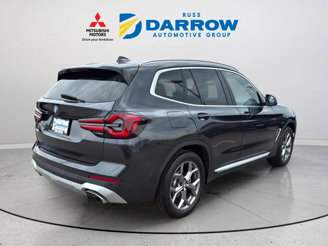 Used 2023 Gray BMW xDrive30i image 5