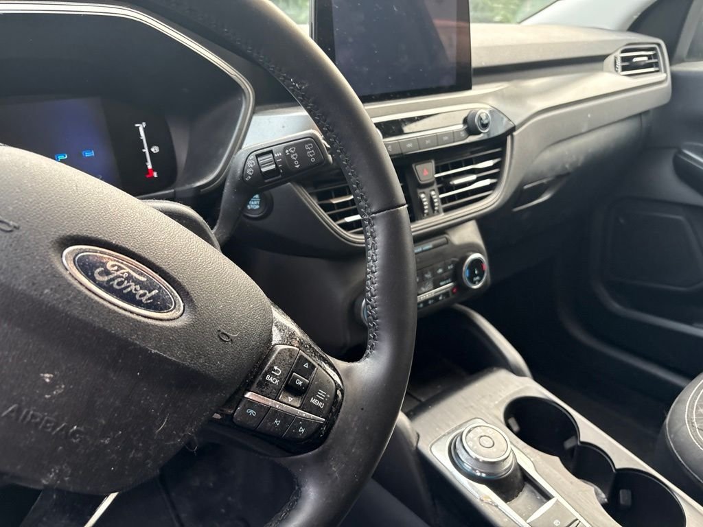 Used 2024 Black Ford Active image 6