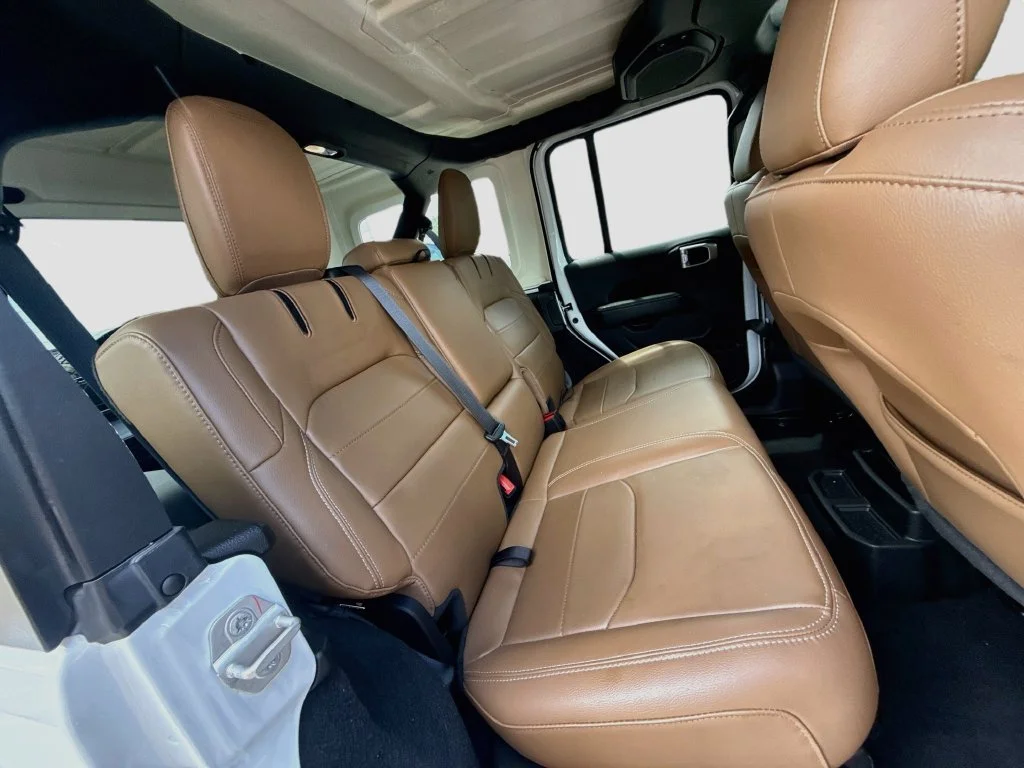 Used 2023 White Jeep Sahara 4xe image 32