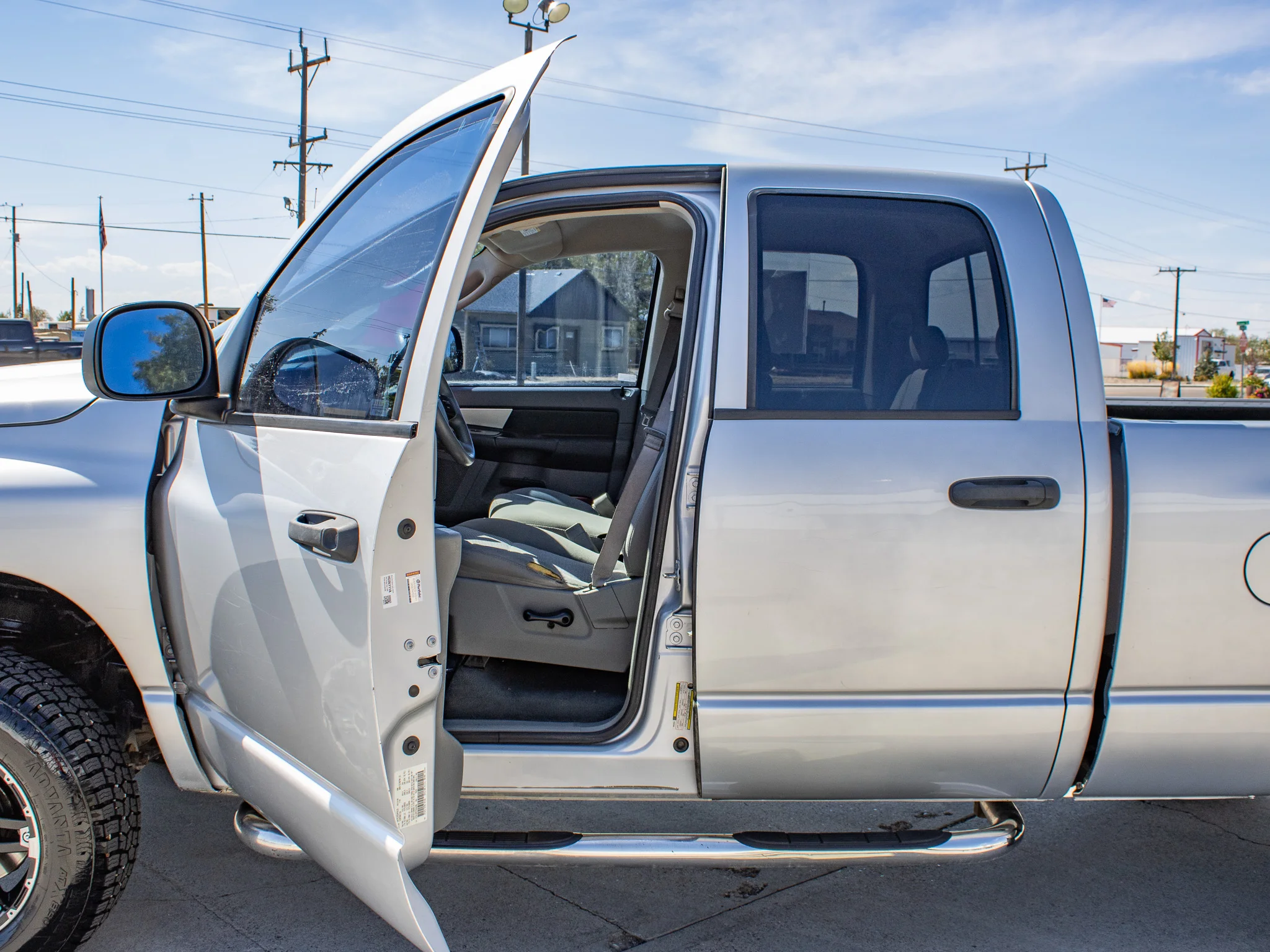 Used 2007  Dodge SLT image 24