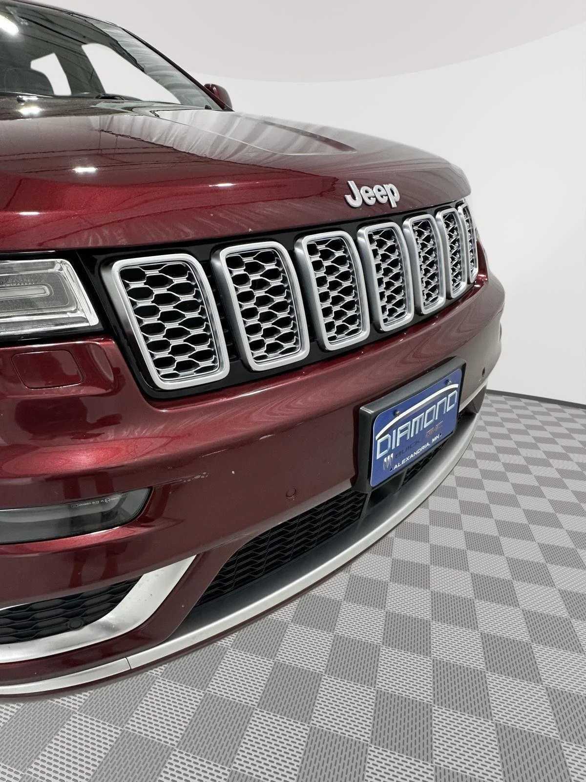Used 2019 Velvet Red Pearlcoat Jeep Summit image 27